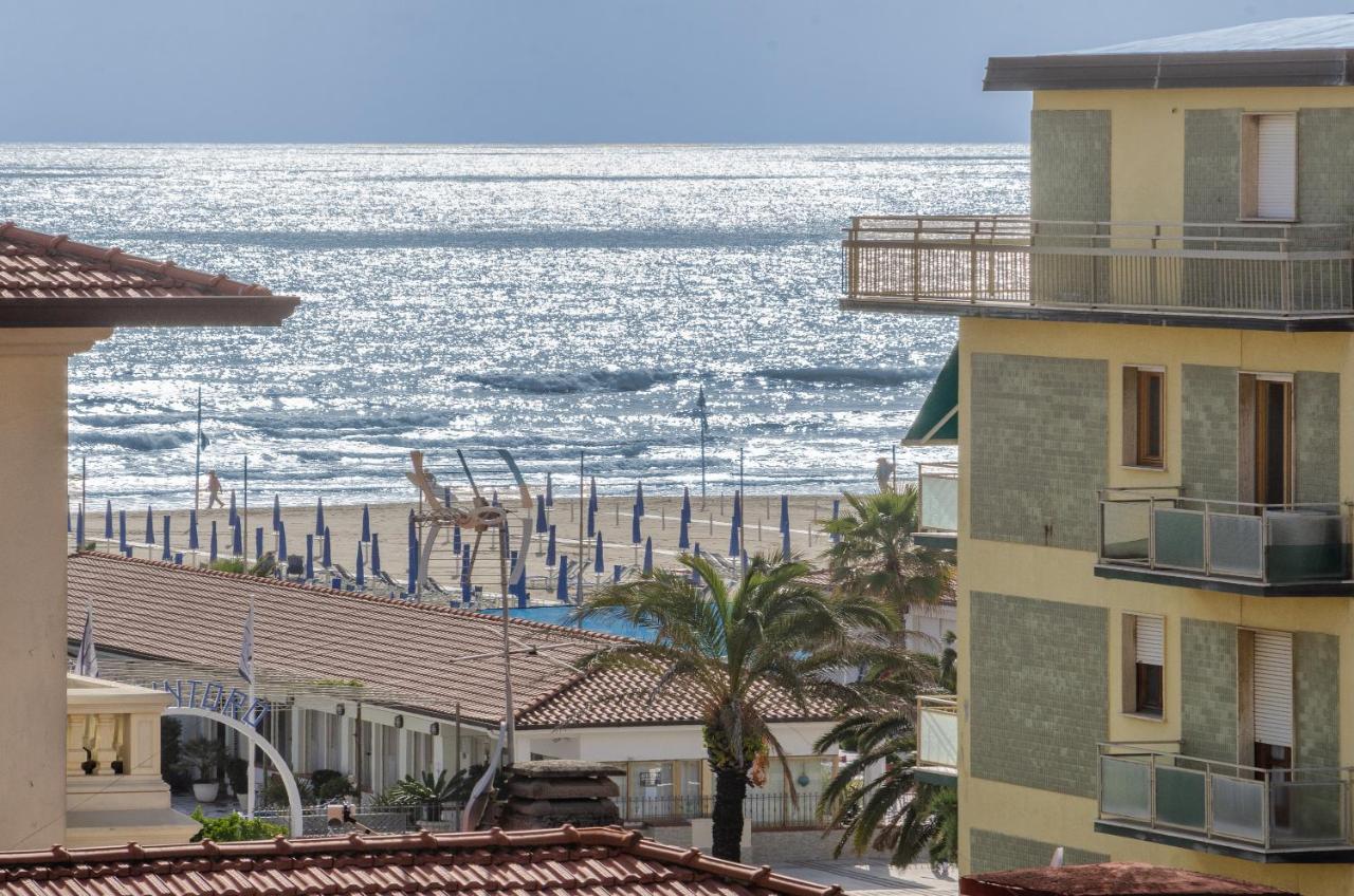 Hotel Mariotti Lido di Camaiore Esterno foto